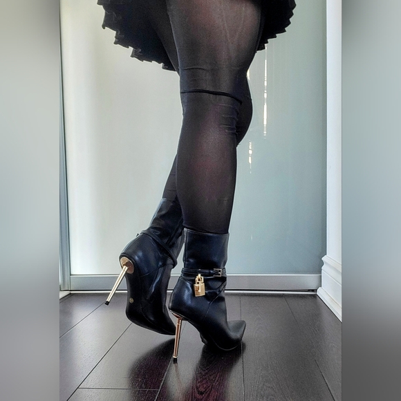 Black genuine leather stiletto ankle boots  NEW 7.5 - Picture 7 of 12